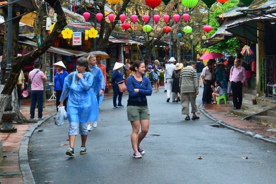 Việt Nam "soán ngôi" Thái Lan trong cuộc đua hút khách Trung Quốc
