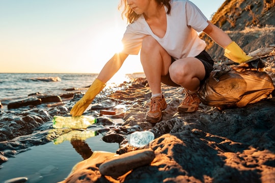 World Cleanup Day 2025: Khi 5% dân số thế giới cùng nhau dọn rác