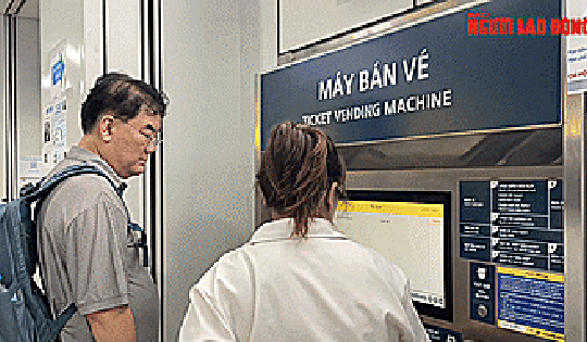 Thuận tiện hơn khi metro thí điểm bỏ vé giấy