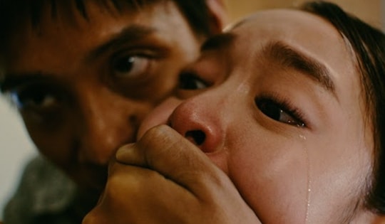 Nhà báo Diễm Quỳnh: Xem 'Tử chiến trên không', tôi vượt qua nỗi sợ bản năng