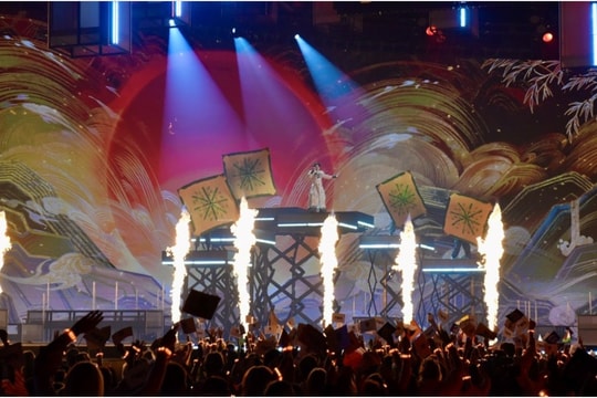 MC nổi tiếng người Nga: 'Đức Phúc là thí sinh có phần dàn dựng công phu bậc nhất'