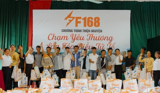Công ty TNHH Truyền thông và Giải trí F168 mang yêu thương chạm tới những trái tim vùng cao