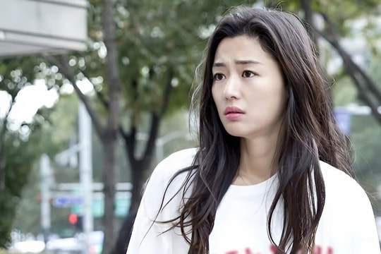 Khủng hoảng bao vây Jeon Ji Hyun