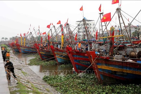 Hưng Yên đình hoãn các cuộc họp chưa thật sự cần thiết để ứng phó với bão RAGASA