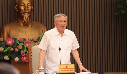 Phó Thủ tướng Thường trực chỉ đạo "đưa nguồn lực hàng triệu tỉ đồng vào nền kinh tế"