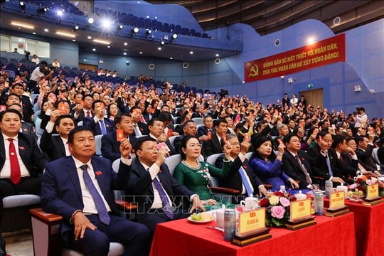 Tiến tới Đại hội XIV của Đảng: Đưa Khánh Hòa vững bước tiến vào 'thập niên nâng tầm phát triển'