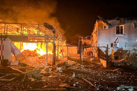 Nga tập kích Ukraine trả đũa vụ tấn công bán đảo Crimea