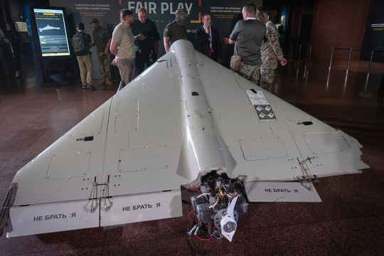 EU âm thầm loại Hungary, Slovakia khỏi dự án 'tường chặn UAV'