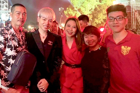 Bức thư xúc động bố Đức Phúc gửi Mỹ Tâm sau chiến thắng của con trai tại quốc tế