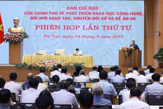 Thủ tướng Phạm Minh Chính: Cấp bách hoàn thành xây dựng cơ sở dữ liệu ở các cấp, ngành