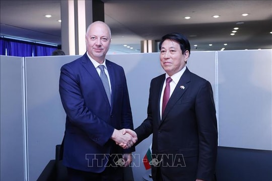 Chủ tịch nước Lương Cường gặp gỡ, tiếp xúc với Lãnh đạo Bulgaria và Bồ Đào Nha