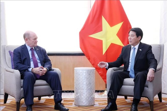 Chủ tịch nước Lương Cường tiếp các nghị sĩ Hoa Kỳ