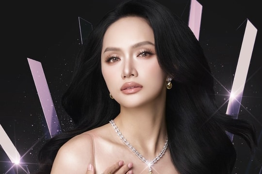 Hoa hậu chuyển giới Hương Giang thi Miss Universe