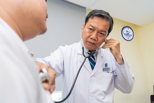 Hen suyễn tăng nguy cơ đột quỵ