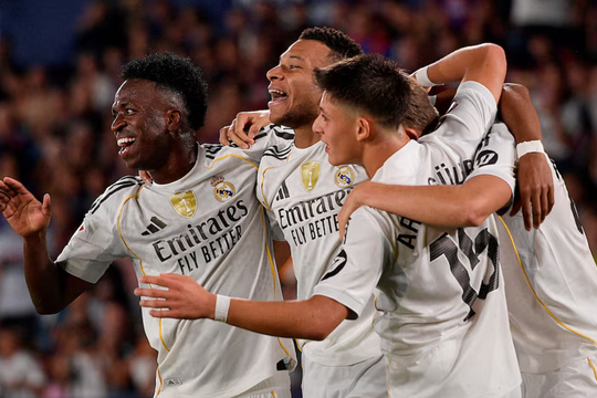 Vinicius, Mbappe giúp Real giữ mạch toàn thắng ở La Liga