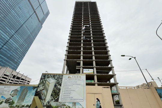 Ba cựu Phó tổng giám đốc Xi măng Việt Nam bị khởi tố