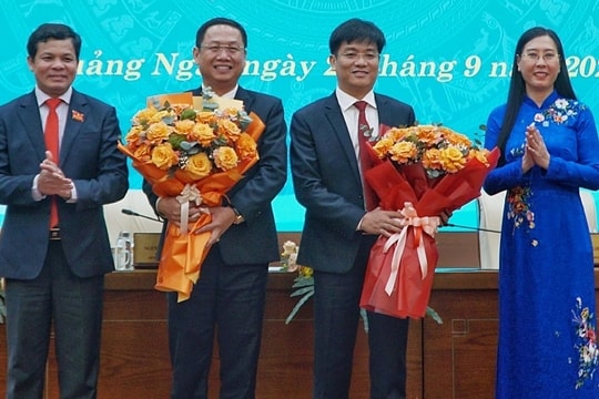 Hai bí thư xã làm Phó chủ tịch UBND tỉnh Quảng Ngãi