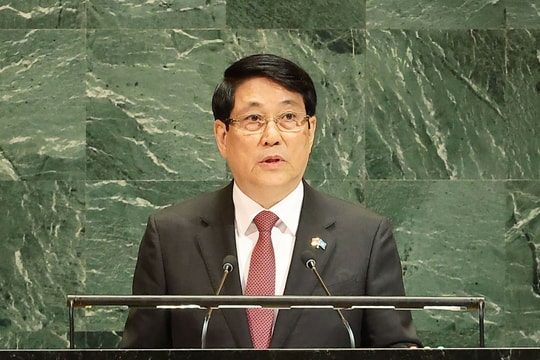 Chủ tịch nước kêu gọi các bên xung đột ngừng bắn, bảo vệ dân thường