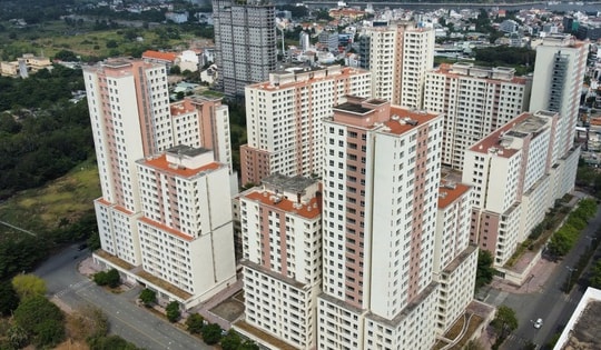 Một loạt đại gia đua nhau đăng ký đấu giá 3.790 căn hộ bỏ hoang ở Thủ Thiêm