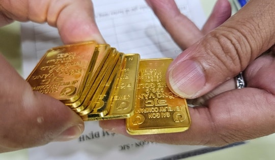 Sáng 24-9, giá vàng miếng SJC bất ngờ giảm trở lại