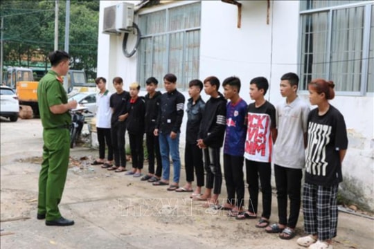 Trang bị 'lá chắn' kiến thức pháp luật để bảo vệ tương lai học trò