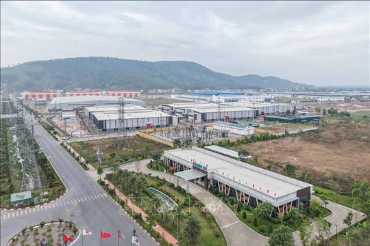 Tiến tới Đại hội XIV của Đảng: Quảng Ninh chuyển đổi thành công mô hình 'từ nâu sang xanh'