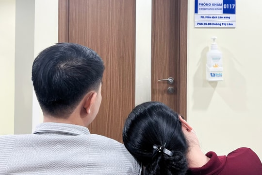 Thai phụ mắc lupus ban đỏ nỗ lực giữ con bất chấp nguy cơ