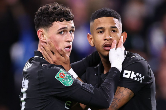 Man City, Tottenham thắng dễ ở Cup Liên đoàn