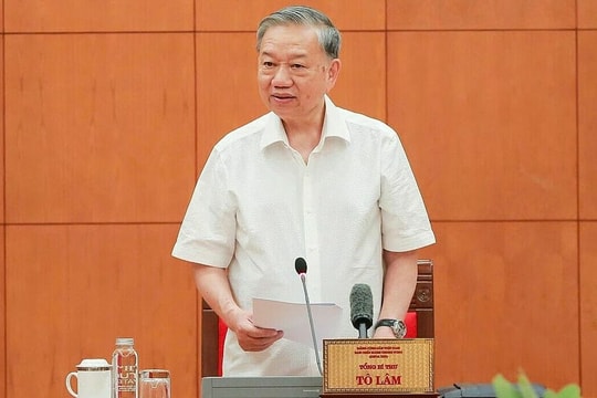 'Văn kiện Đại hội 14 là cam kết trước nhân dân về giai đoạn phát triển mới'