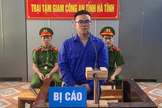 Cựu sinh viên đánh cắp hơn 7.000 thông tin cá nhân