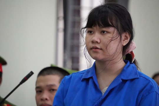 Chủ tiệm 17 tuổi mua 5 thiếu nữ làm nhân viên massage