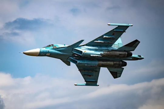 Ukraine tuyên bố bắn rơi 'Su-34 Nga đang thả bom lượn'