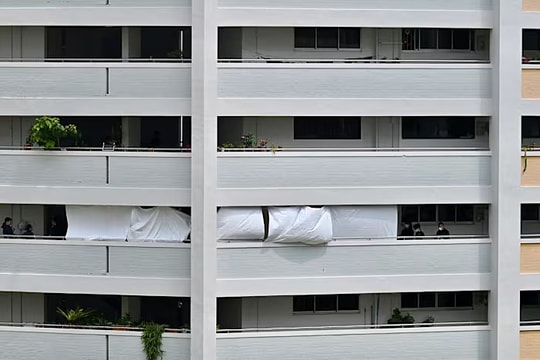 Người phụ nữ Việt bị hàng xóm đâm chết ở Singapore