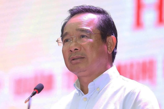 Chủ tịch TP HCM: Sẽ kiểm điểm lãnh đạo phường xã chậm giải phóng mặt bằng