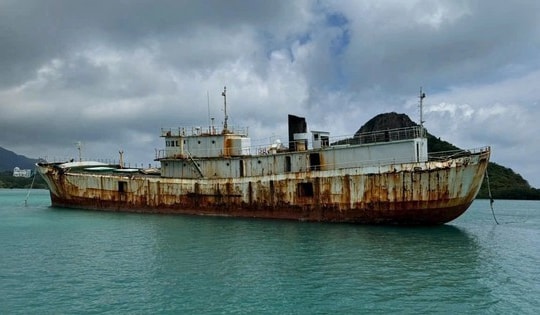 Đấu giá thành công "con tàu ma" Sheng Li đang neo đậu ở Côn Đảo