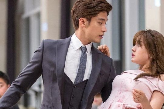 Bỏ bạn trai đại gia để yêu chàng tiến sĩ, tôi hoảng sợ sau 40 ngày hẹn hò