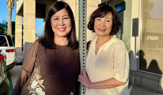 Sắc vóc tuổi trung niên rạng rỡ của cặp đôi bạn thân Hồng Đào - Hồng Vân