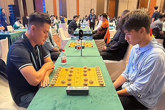 Ai 'giúp' Lại Lý Huynh vào chung kết cờ tướng thế giới?