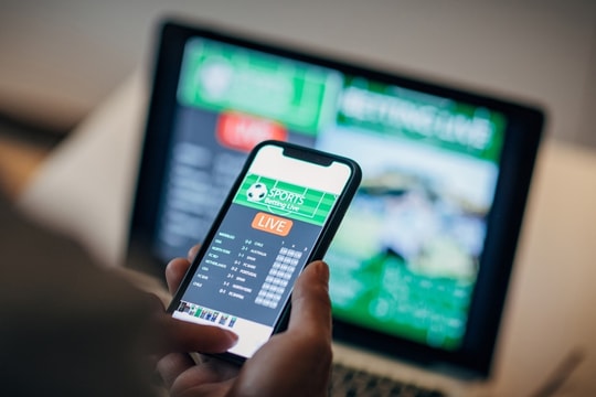 Quảng cáo website đánh bạc trái phép, bị phạt thế nào?