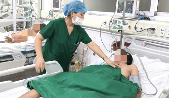 Bệnh nhân 57 tuổi co cứng cơ vì vi khuẩn uốn ván xâm nhập từ răng sâu