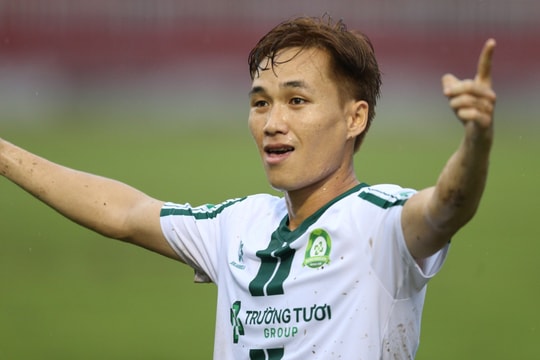 Công Phượng chưa trở lại, CLB Đồng Nai vất vả thắng Đại học Văn Hiến