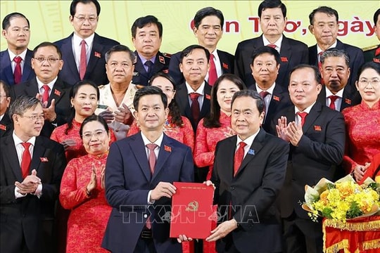 Đồng chí Lê Quang Tùng giữ chức Bí thư Thành ủy Cần Thơ