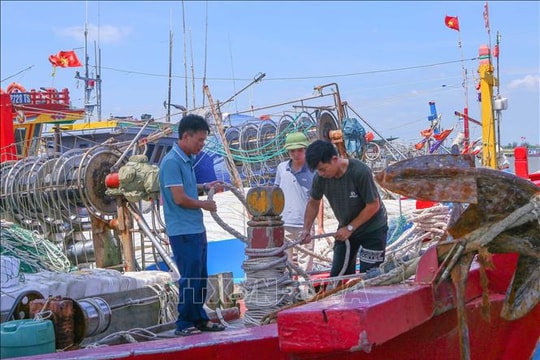 Ninh Bình cấm biển từ 12h ngày 27/9