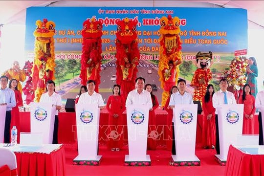 Khởi công xây đường liên cảng kết nối sân bay Long Thành