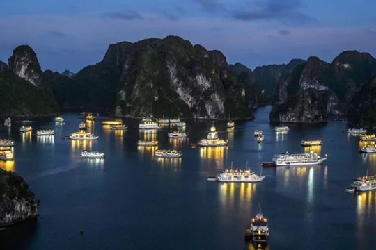 400 triệu đồng hỗ trợ ngư dân Gia Lai thắp sáng biển đêm