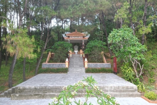 Tu bổ, tôn tạo di tích địa điểm mai táng ban đầu của thân mẫu Bác Hồ