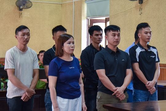 7 người tổ chức cho 17 công dân Trung Quốc nhập cảnh Việt Nam trái phép