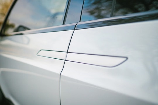 Lính cứu hỏa: 'Tay nắm cửa tự động là xu hướng nguy hiểm'