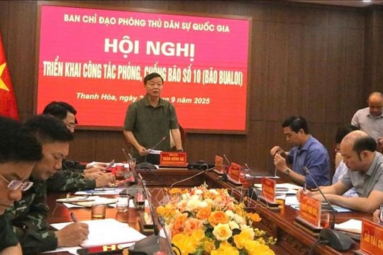 Phó Thủ tướng Trần Hồng Hà chủ trì họp triển khai công tác phòng, chống bão