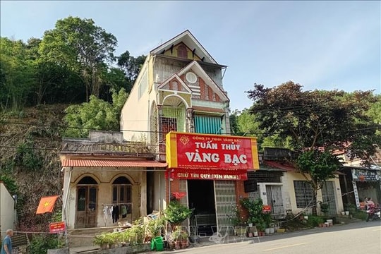 Bất an trước nguy cơ sạt lở đất đồi